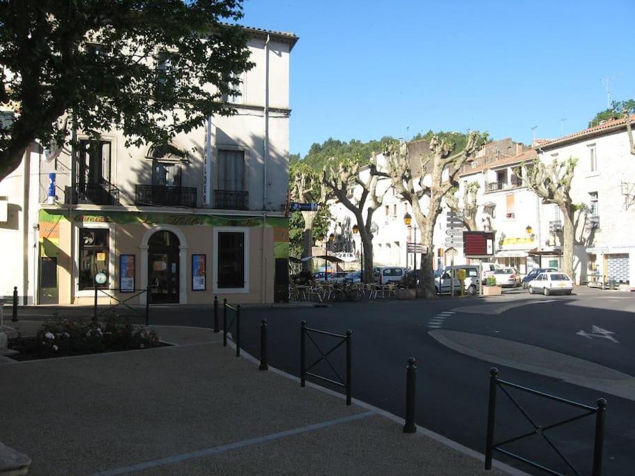 Le Cosy Grenier De Pauline Et Flo Apartamento Cessenon-sur-Orb Exterior foto